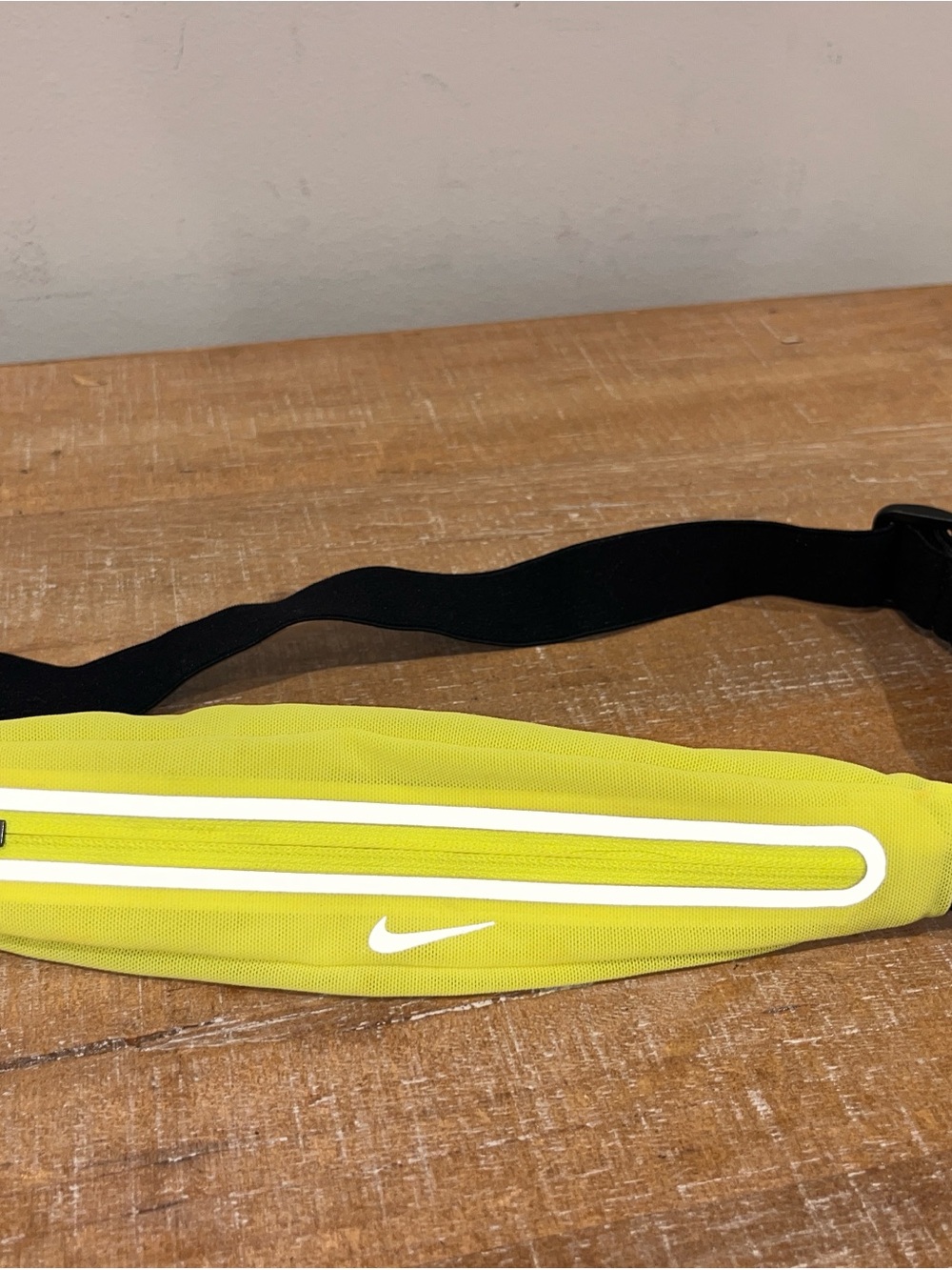 Nike Dri-Fit Running Belt Bag waist Pack Reflective Neon Yellow NWOT